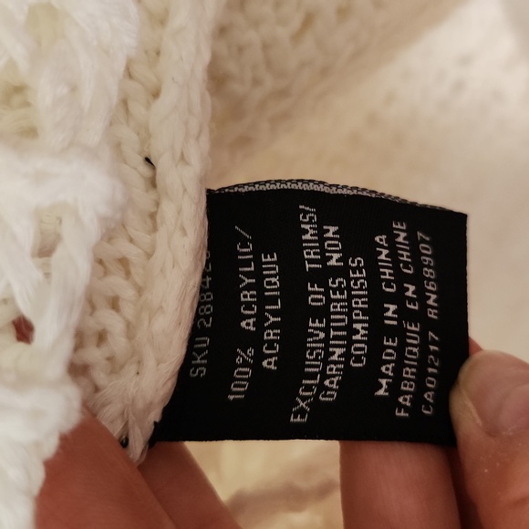 Crochet poncho - Picture 4 of 6